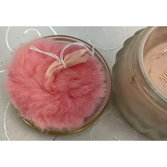 Estee Lauder Re-Nutriv Face Powder Sheer Shell 3 Oz Frosted Glass Jar W/ Gold Li - Picture 4 of 6